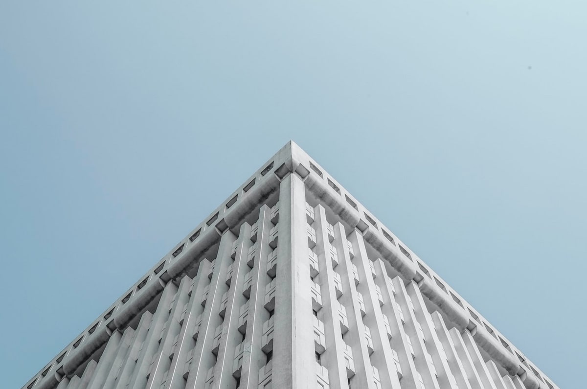 九游体育：让热爱在指尖绽放的体育生活